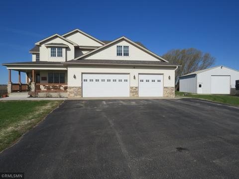13723 Garden Ave, Glencoe, MN 55336