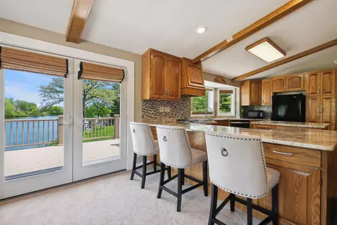 1320 Towerview Rd, Eagan, MN 55121 photo 7