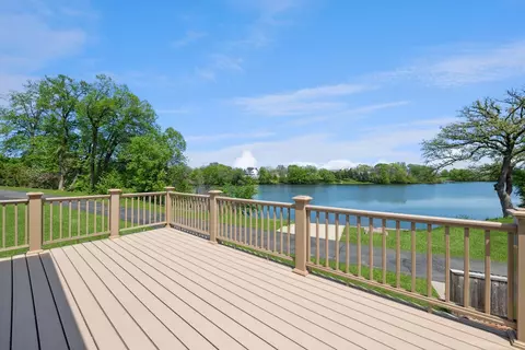 1320 Towerview Rd, Eagan, MN 55121 photo 9
