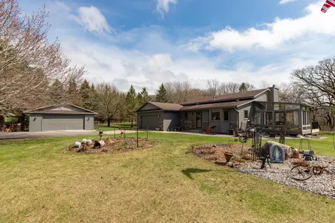 5213 Timberidge Ct SE, Rochester, MN 55904
