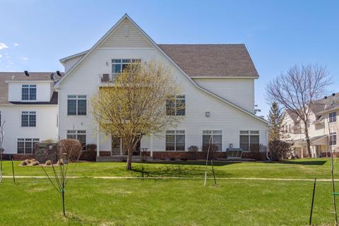 2100 Old School Rd #104, Mound, MN 55364