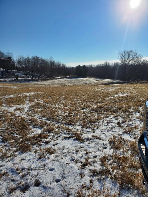 1077 84th Ave, Roberts, WI 54023