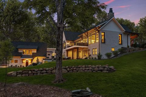 27850 Woodside Rd, Shorewood, MN 55331