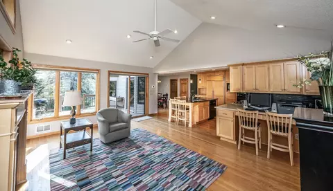 3970 Trotters Ct, Eagan, MN 55123 photo 11