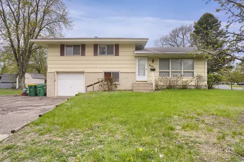 6409 Xerxes Ave N, Brooklyn Center, MN 55430