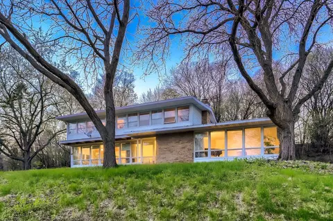 14620 Woodhill Cir, Minnetonka, MN 55345