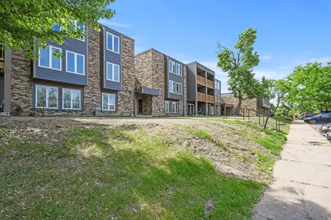 450 Ford Rd #319, Saint Louis Park, MN 55426