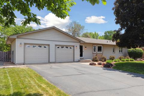 3900 Palisade Way, Eagan, MN 55122