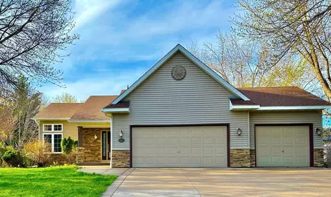 7865 173rd St W, Lakeville, MN 55044