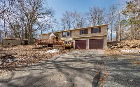 25685 Clair St, Cohasset, MN 55721