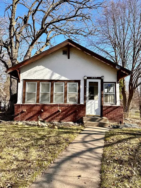 1837 York Ave, Saint Paul, MN 55119
