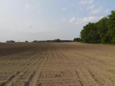 36655 Helium St NW, Dalbo, MN 55017