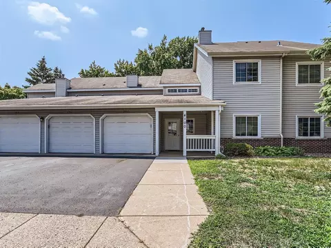 4100 3rd St NE #103, Columbia Heights, MN 55421