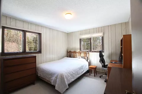 Bedroom - 1161 Highway 169, Ely, MN 55731 photo 2 of 4