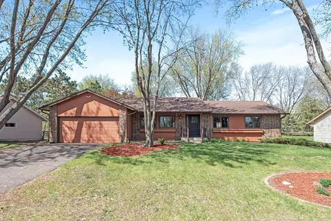 7110 Willow Rd, Maple Grove, MN 55369