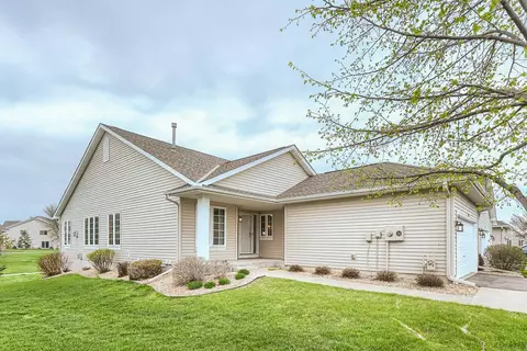 5440 Deerfield Cir SE, Prior Lake, MN 55372