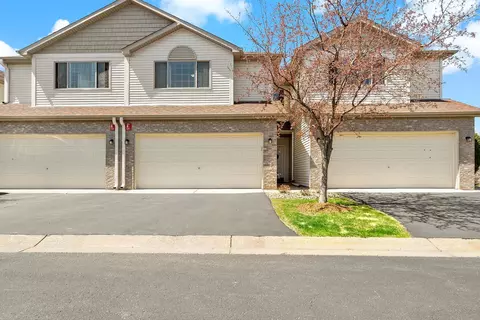 217 Stallion Ln, Lino Lakes, MN 55014