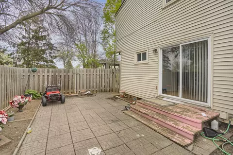 1489 Woodview Ave E, Eagan, MN 55122 photo 2