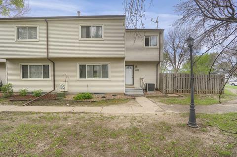 1489 Woodview Ave E, Eagan, MN 55122