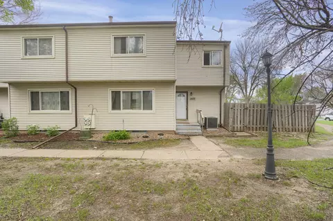 1489 Woodview Ave E, Eagan, MN 55122