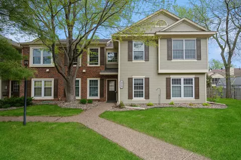 7434 W 110th St, Bloomington, MN 55438