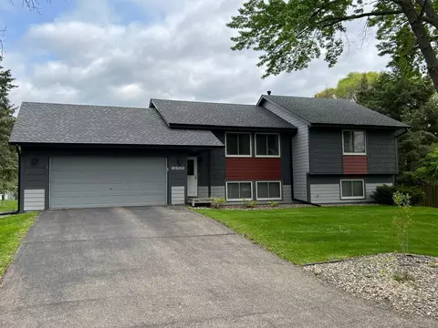 10525 Quebec Rd, Bloomington, MN 55438
