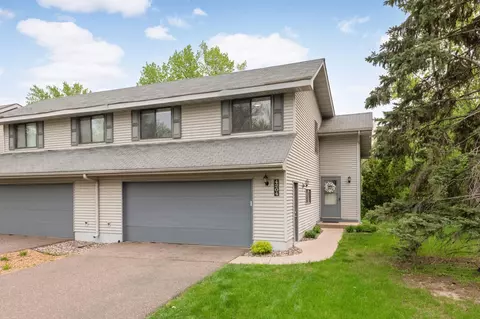 4204 Nancy Pl, Shoreview, MN 55126