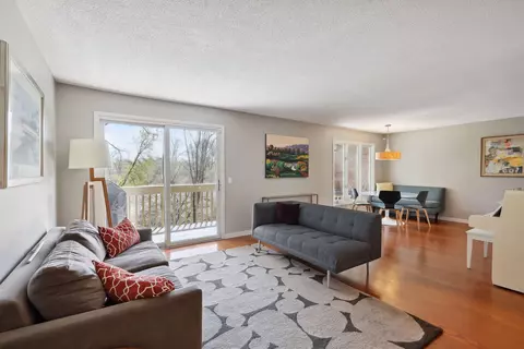 7639 Harold Ave, Golden Valley, MN 55427