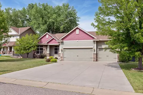 6924 Lydia Ln, Woodbury, MN 55125