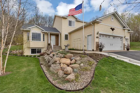 213 17th Ave S, Cold Spring, MN 56320