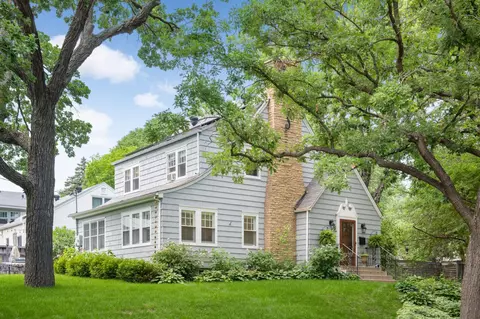 3 Benhill Rd, Saint Paul, MN 55105