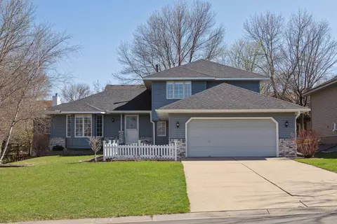5389 Riverwood Dr, Savage, MN 55378