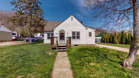 240 Division St, Millville, MN 55957