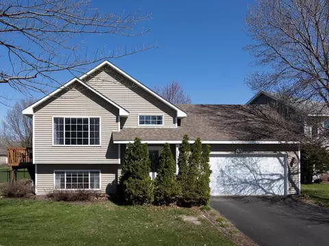 1113 Spruce St, Farmington, MN 55024