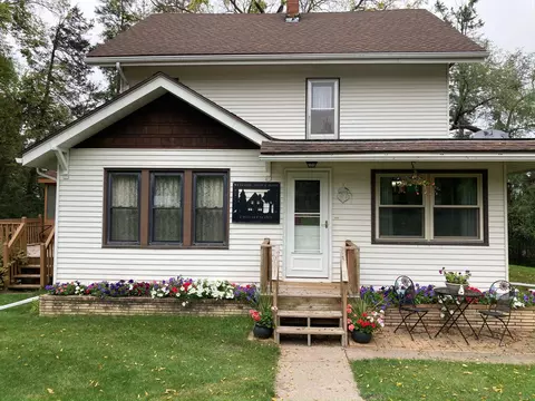 164 Carol Ln, Red Wing, MN 55066