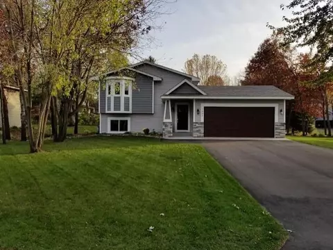 1880 124th Ln NE, Blaine, MN 55449