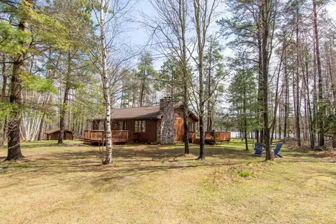 33752 W Island Lake Dr, Pequot Lakes, MN 56472