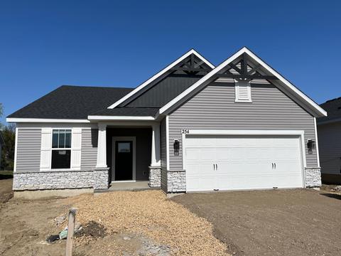 254 Robin Ave, Chaska, MN 55318