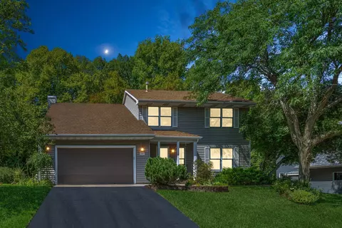 6407 Mere Dr, Eden Prairie, MN 55346