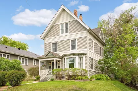 993 Fairmount Ave, Saint Paul, MN 55105