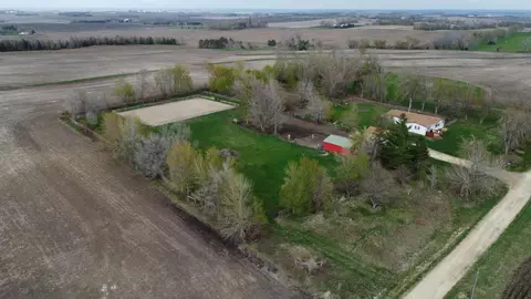 8516 120th St E, Northfield, MN 55057