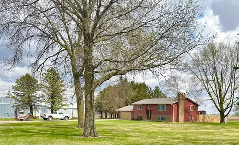 4069 Nuthatch Ave, Kensett, IA 50448