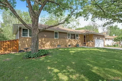 5801 June Ave N, Brooklyn Center, MN 55429