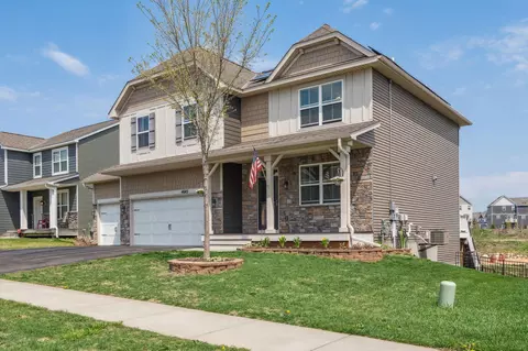 4645 Copper Ridge Dr, Woodbury, MN 55129