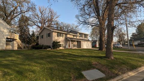 101 14th St SE, Austin, MN 55912