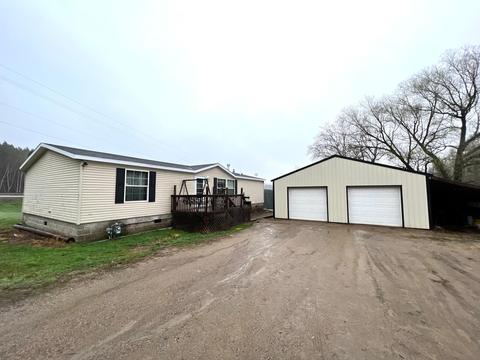 202 Buckmaster Rd, Calumet, MN 55716