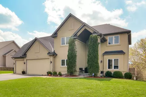 6225 Bolland Trl, Inver Grove Heights, MN 55076