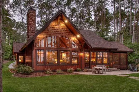 12275 Whitefish Ave, Crosslake, MN 56442
