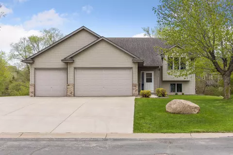 4802 Aspen St, Hampton, MN 55031