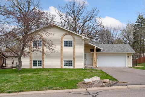 18530 32nd Ave N, Plymouth, MN 55447